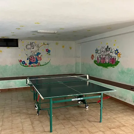 Alfredino Mit Pool * Тиньяле
